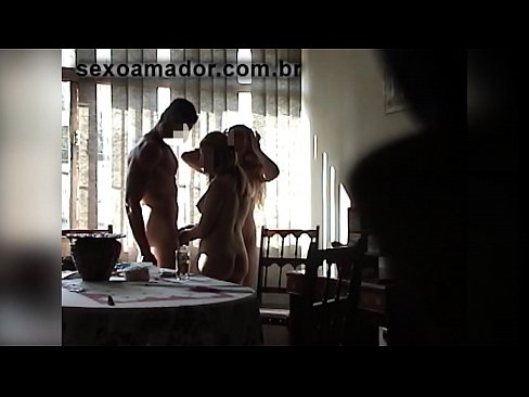 ❤️ Tình dục bạn bè mời một người đàn ông khổng lồ và một ba người với anh ta Khiêu dâm  tại chúng tôi  ❌❤